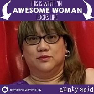 Meet your Posher, Joan